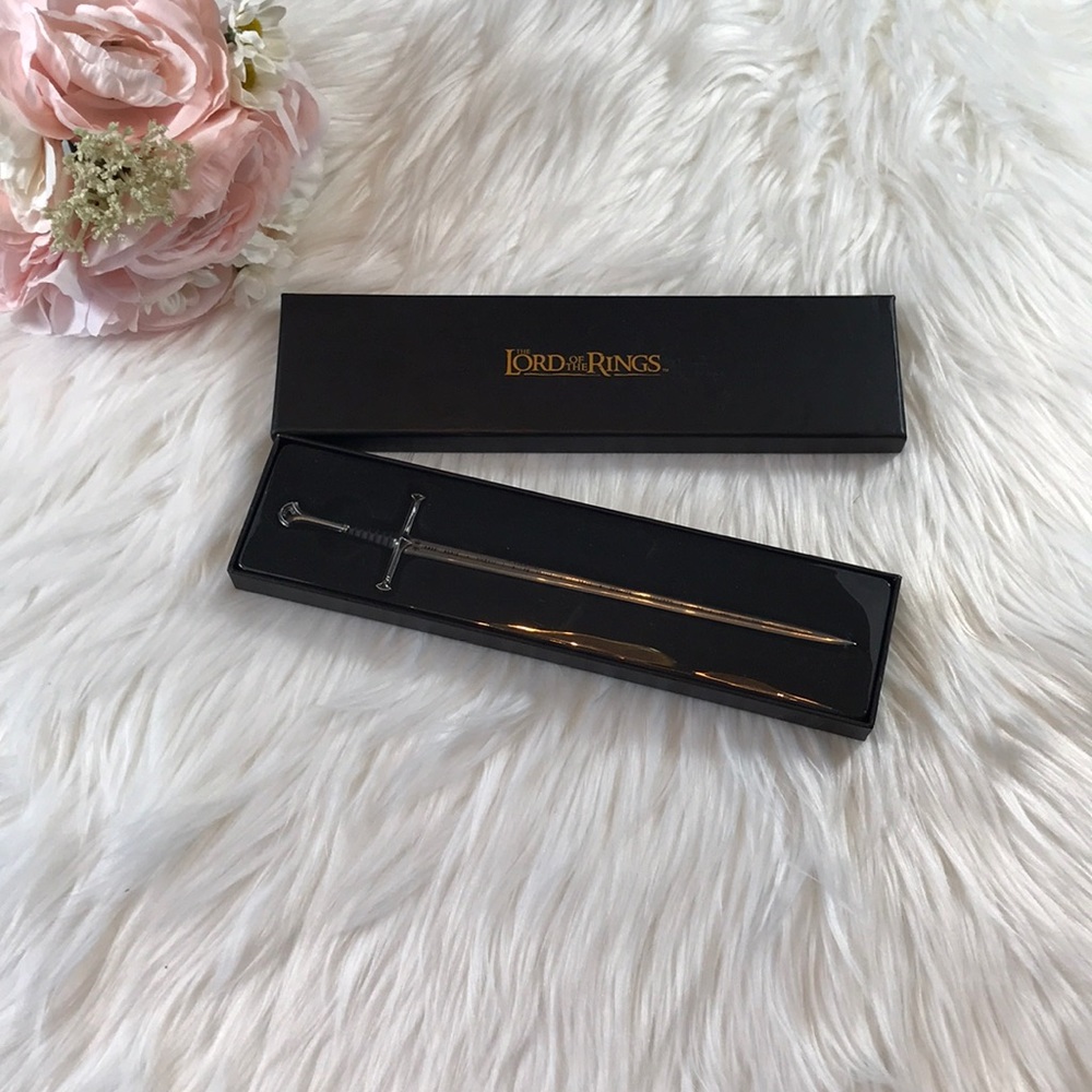NWT The Lord of the Rings Sword Letter Opener